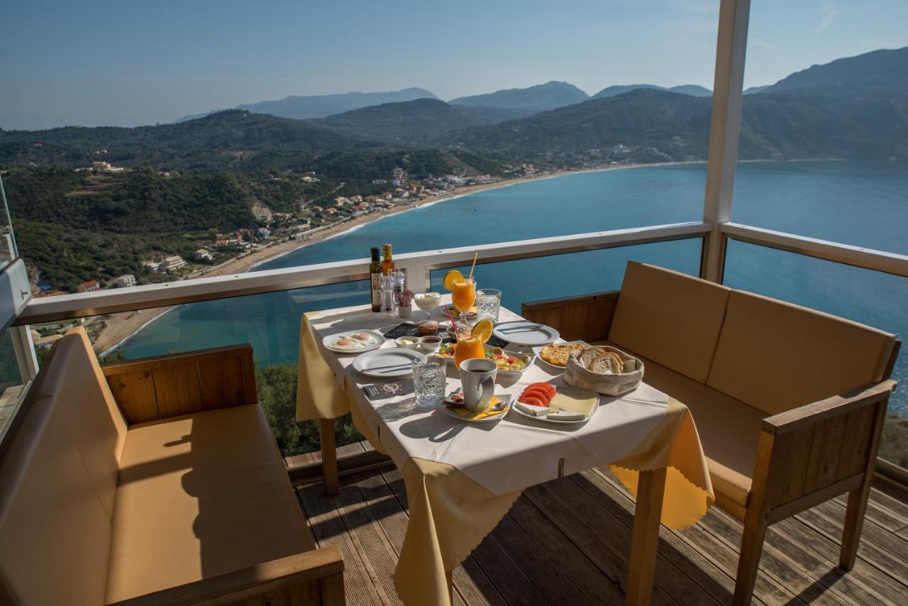 Porto Timoni Bed & Breakfast Afión Екстериор снимка